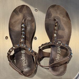 Pedro Garcia, Judith sandals